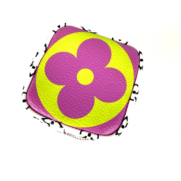 Louis Vuitton Cube Coin Giant Monogram Lilac Multicolor Zip Purse - Picture 6 of 16